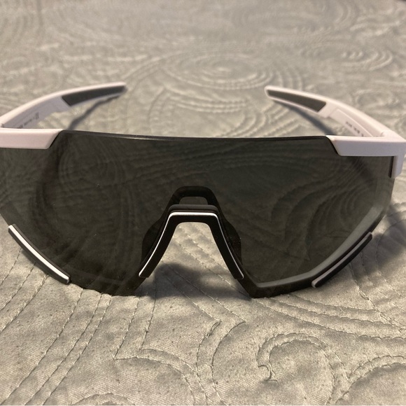 Prada Other - Prada Linea Rosa Impavid Suglasses